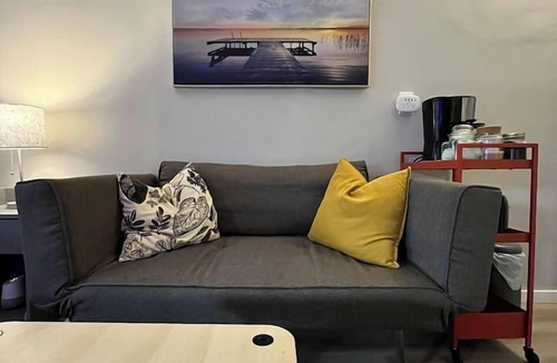 Whistler Creekside Apartment | Cozy Creekside studio, ski-ready & budget-friendly