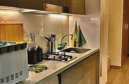 Bur Dubai Apartment | Cozy Crib!