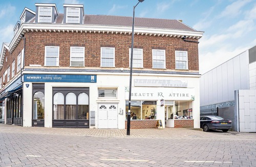 Didcot Apartment | Cozy Didcot Studio | Easy Rail to Oxford & London