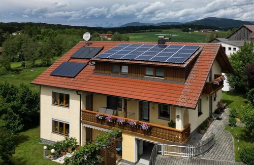 Eging am See Apartment | Cozy double room (17sqm) with separate kitchen