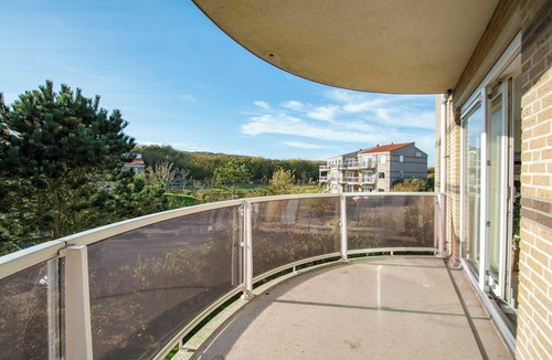 Julianadorp aan zee Apartment | Cozy Dune-View Apartment