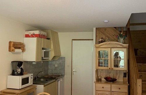 Saint-Jean-dʼAulps Apartment | Cozy duplex with south balcony and garage in Saint-Jean-d'Aulps