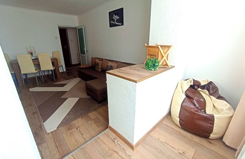 Predeal Apartment | Cozy Eagle Apartment – Feel Like Home