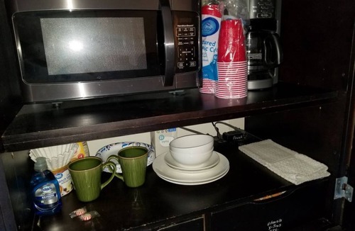 Aurora Apartment | Cozy Efficiency on South Hogan Creek w/ fireplace unit & large walk-in closet.