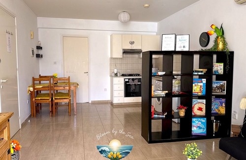 Peyia Town Apartment | Cozy Escape in Peyia, Sea Caves