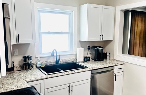 Champlin House | Cozy family friendly Entire Home l, 2BR, Free Parking, 20min to Minneapolis