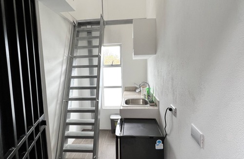 Granadilla Apartment | Cozy Flat for short/long stays (Free WIFI + coffee)
