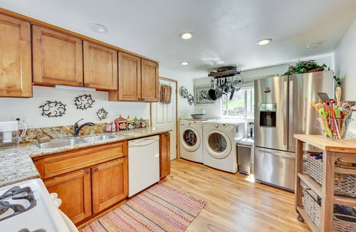 Forest Falls Cabin | Cozy Forest Falls Rental Cabin Near Hiking Trails!