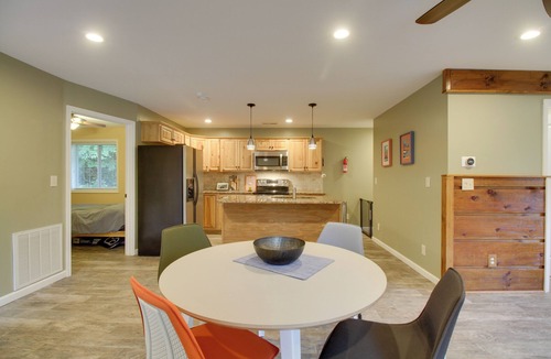 Goode Cabin | Cozy Goode Cabin w/Deck ~ 17 Mi to Lynchburg