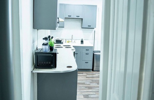 Reading Apartment | Cozy Grey Haven Apartment