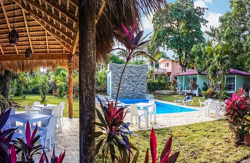Urbanizacion Tavarez House | Cozy guest-friendly bungalow immersed in tropical garden, steps to everything