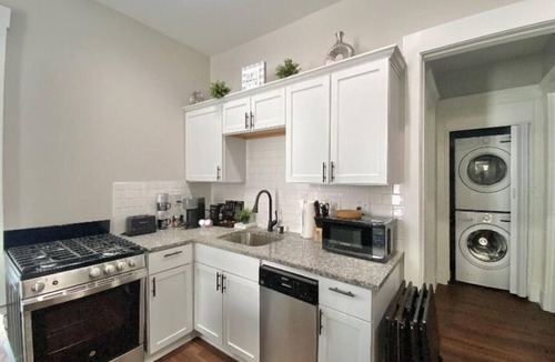 Clifton Apartment | Cozy Hidden Gem - Unit 2