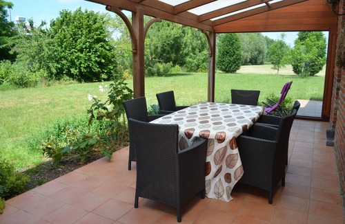 Le Bizet House | Cozy Holiday Home in Ploegsteert With a Garden