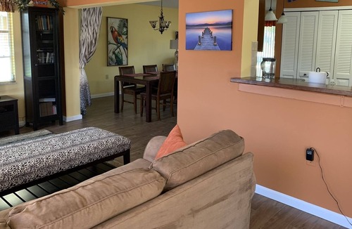 Forest Hills House | COZY HOLIDAY HIDEAWAY-Minutes from Beaches, Golf, Bike Trails, etc.