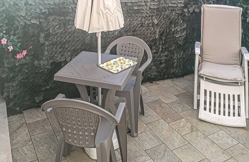 Isola delle Femmine House | Cozy home in Isola delle femmine with WiFi