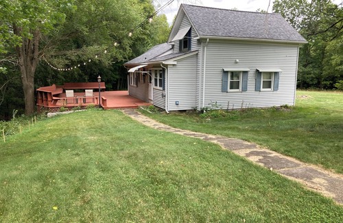 Pownal House | Cozy Home in Pownal VT