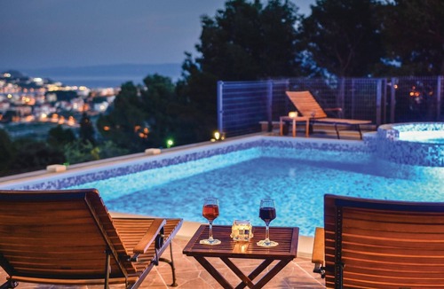 Mejasi House | Cozy home in Split with private swimming pool, can be inside or outside