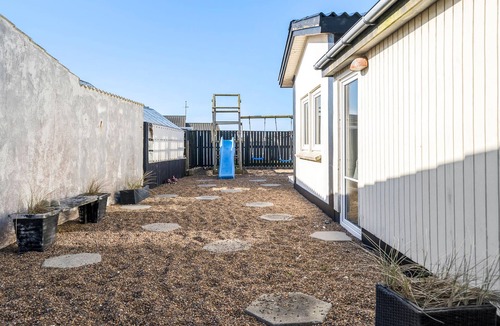 Thyboron House | Cozy home in Thyborøn with sauna
