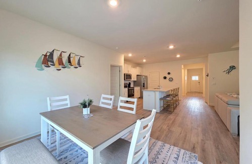 Bessemer House | Cozy home near BMH and Hoover