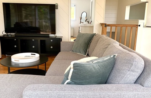 Rosario House | Cozy Home Nestled in the Trees