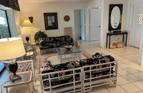 Osprey House | Cozy home, pet friendly, private pool & close to beach. Minimum 60 days