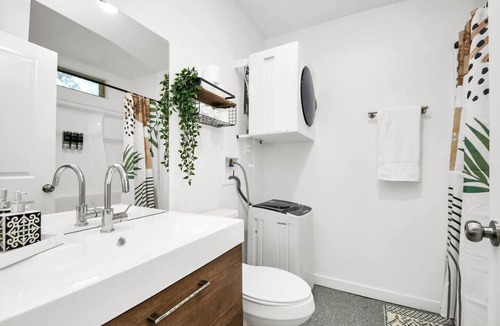 Fresno House | Cozy Home Sleeps11 High-Speed@WiFi500MBPS+