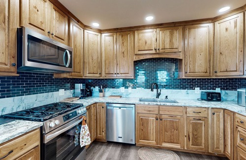 Prattsburgh House | Cozy home with deck, patio & sweeping pastoral views, near Keuka Lake