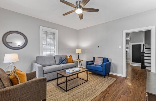 St. Louis House | Cozy House-Great Location-Walk to the Zoo Museums
