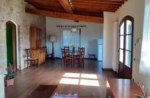 Montecastello House | Cozy house in the beautiful Tuscan countryside with private pool