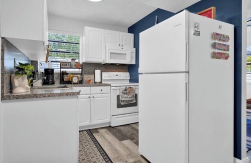 Little Havana House | Cozy House/MarlinsStadium/Brickell/Beach/Airport/Port Cruise/Pets