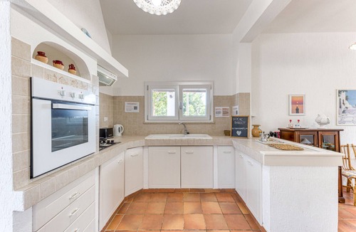 Marina di Pescoluse Ski Chalet | Cozy house with pool 1km from sandy beach in Pescoluse