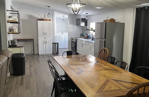 Sharpsburg House | Cozy hunting home located near acres of public hunting land.