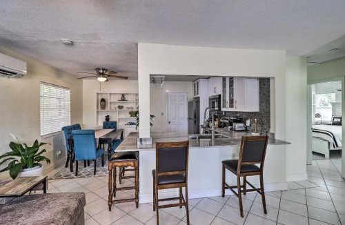New Town House | Cozy Key West Beach Cottage: Walk to Beaches!