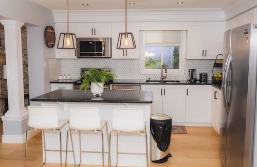 Kitchener House | Cozy Kitchener-Waterloo Home