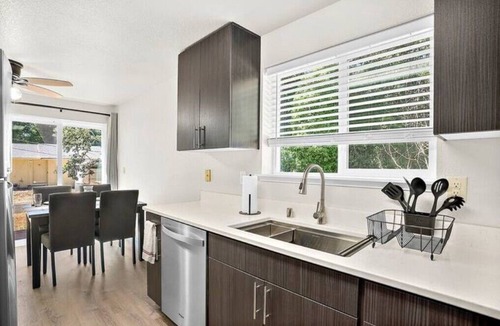 Tillicum Apartment | Cozy Lake City Getaway