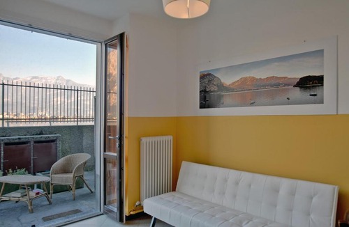 Valmadrera Apartment | COZY LAKE COMO APARTMENTS