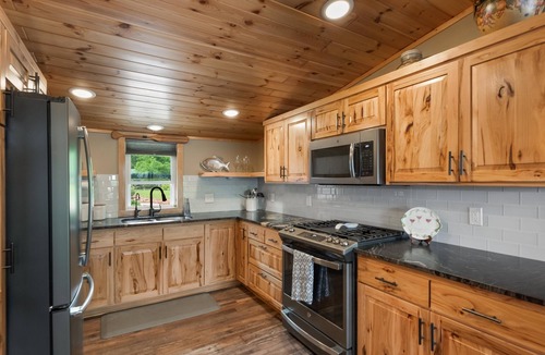 Stacy Cabin | Cozy Lakefront Cabin with Modern Comforts & Scenic Views