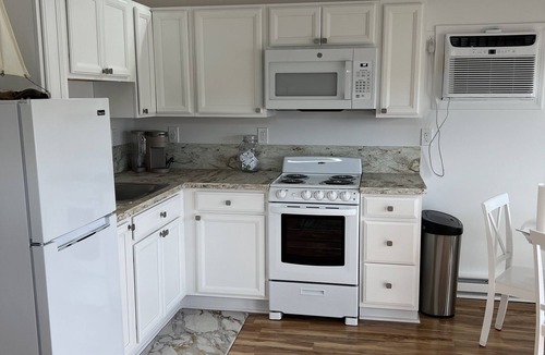 Middlefield Cottage | Cozy Lakefront Cottage #6