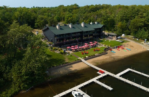 Nisswa Condo | Cozy Lakeside Studio Condo with Views of Beautiful Gull Lake