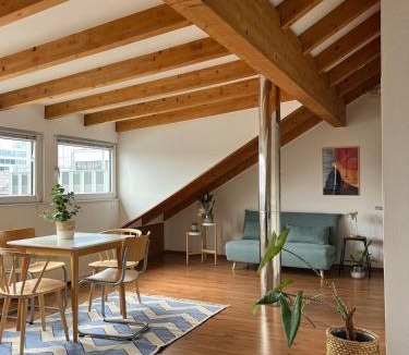 Friedrichstadt Apartment | Cozy loft with a view, central, close to tradefair