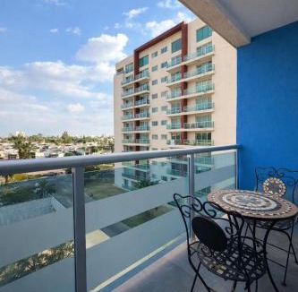 Leon Apartment | Cozy Loft with Air Conditioning and WiFi near Poliforum Leon Gto