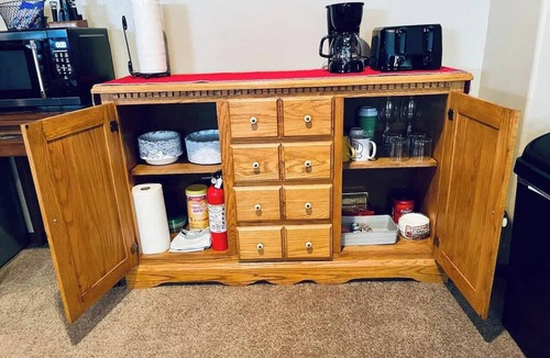 Stratford Apartment | Cozy Lower Level | Fireplace | 30 min Granite Peak