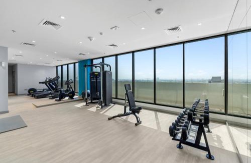 Nad Al Sheba Apartment | Cozy Luxe Studios in Meydan