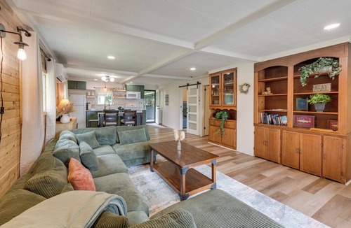 Saint David Cottage | Cozy Maine Lakefront Cabin Rental