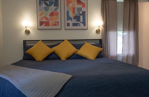 McComb House | Cozy Mid-Century