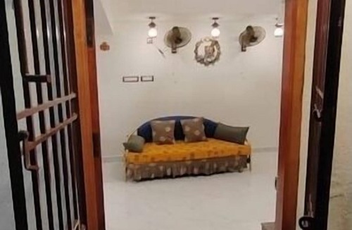 Madurai House | Cozy mini-villa withperfect for family and pets, near Meenakshi Amman Temple