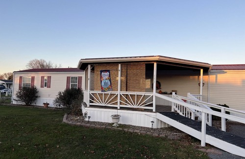 Moorefield House | Cozy Mobile Home In Just the Right Place.