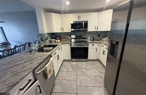 Clearwater Apartment | Cozy modern 1 bed/1.5 baths apartment in gorgeous Clearwater/st Pete
