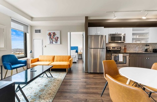 Chinatown Apartment | Cozy&Modern 2Br 2Ba unit downtown Boston/King Bed