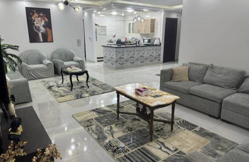 Ain Schams Apartment | Cozy Modern Apartment In El-Nozha by Landmark Stays
